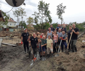 Нова група от доброволци от община Сливен помага в село Богдан   